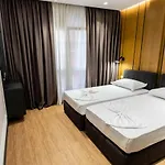 La Favorita Hotel