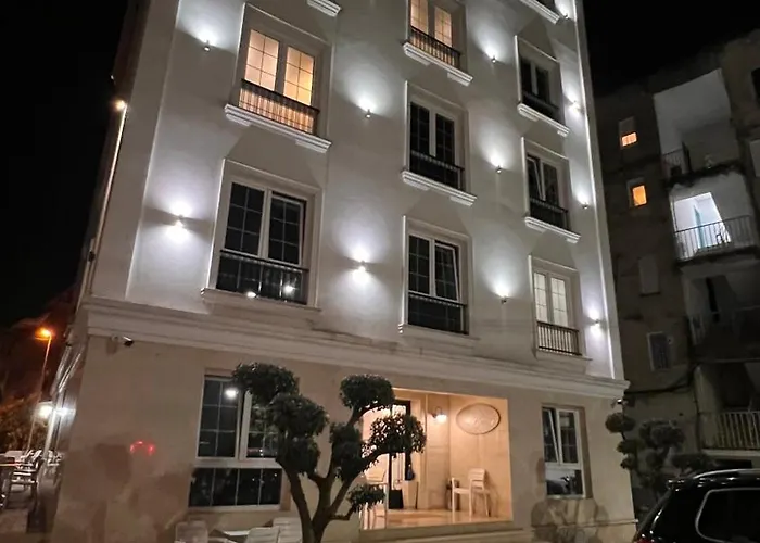 La Favorita 3* Tirana