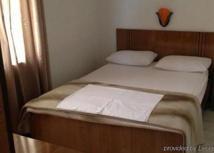 La Favorita 3* Tirana