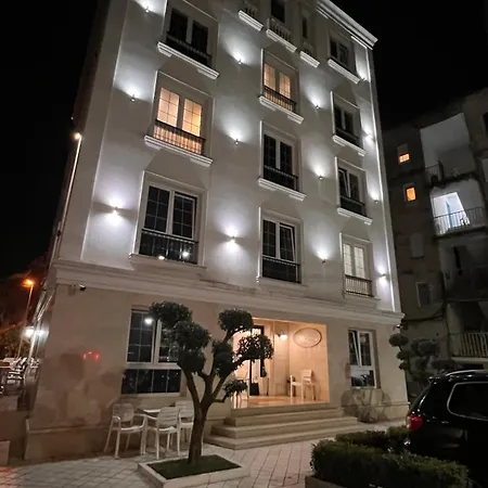 La Favorita 3* Τίρανα
