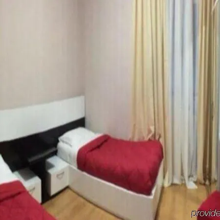 La Favorita Ξενοδοχείο 3*